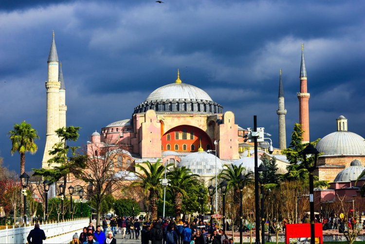 İstanbul'da Gezilecek Yerler: Tarihi ve Kültürel Mirasın İzinde